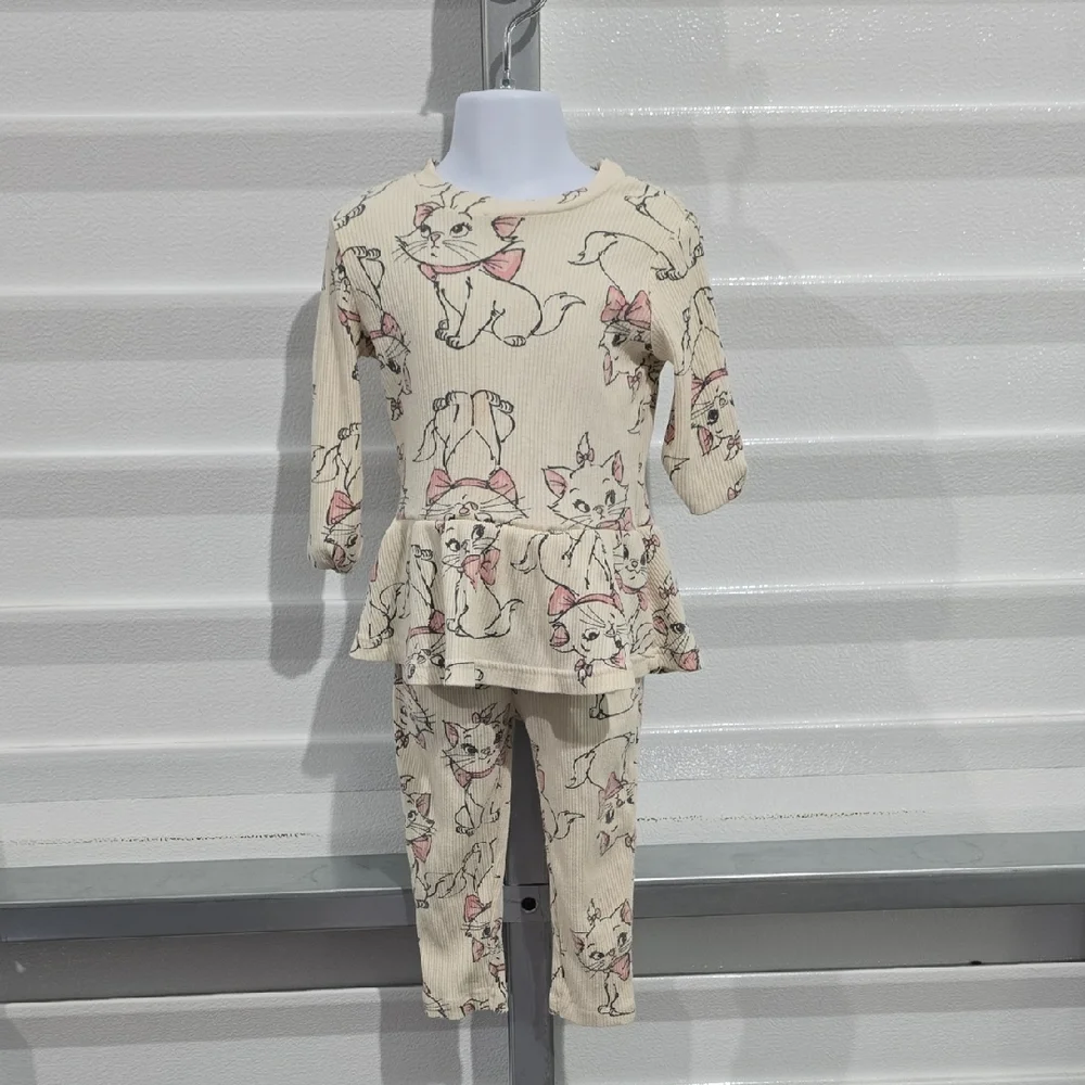 Disney Cream and Pink Matching Pajama Set with Marie Kitty Design Size 24 Months